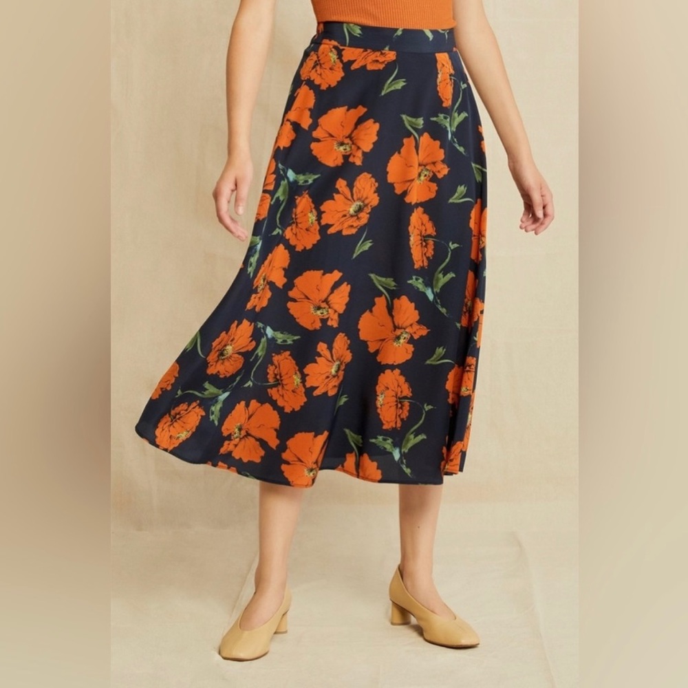 Amour Vert Blaze Evovero Silk Skirt